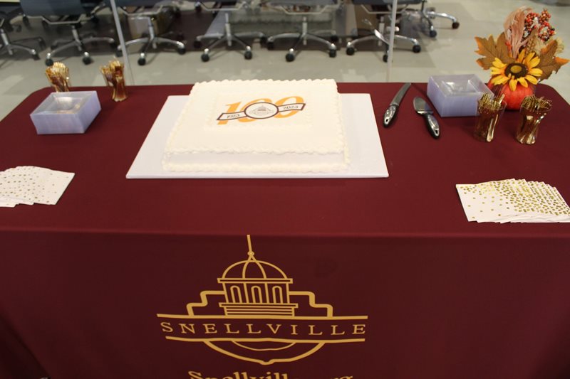 Photo of cake celebrating Snellville's 100th Birthday